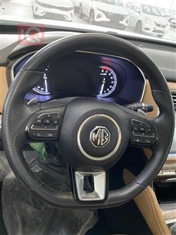 ئێم جی RX8